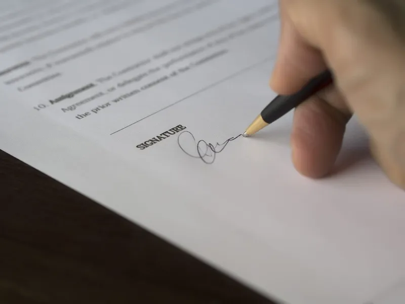 Firma de documentos en tiempos de contingencia